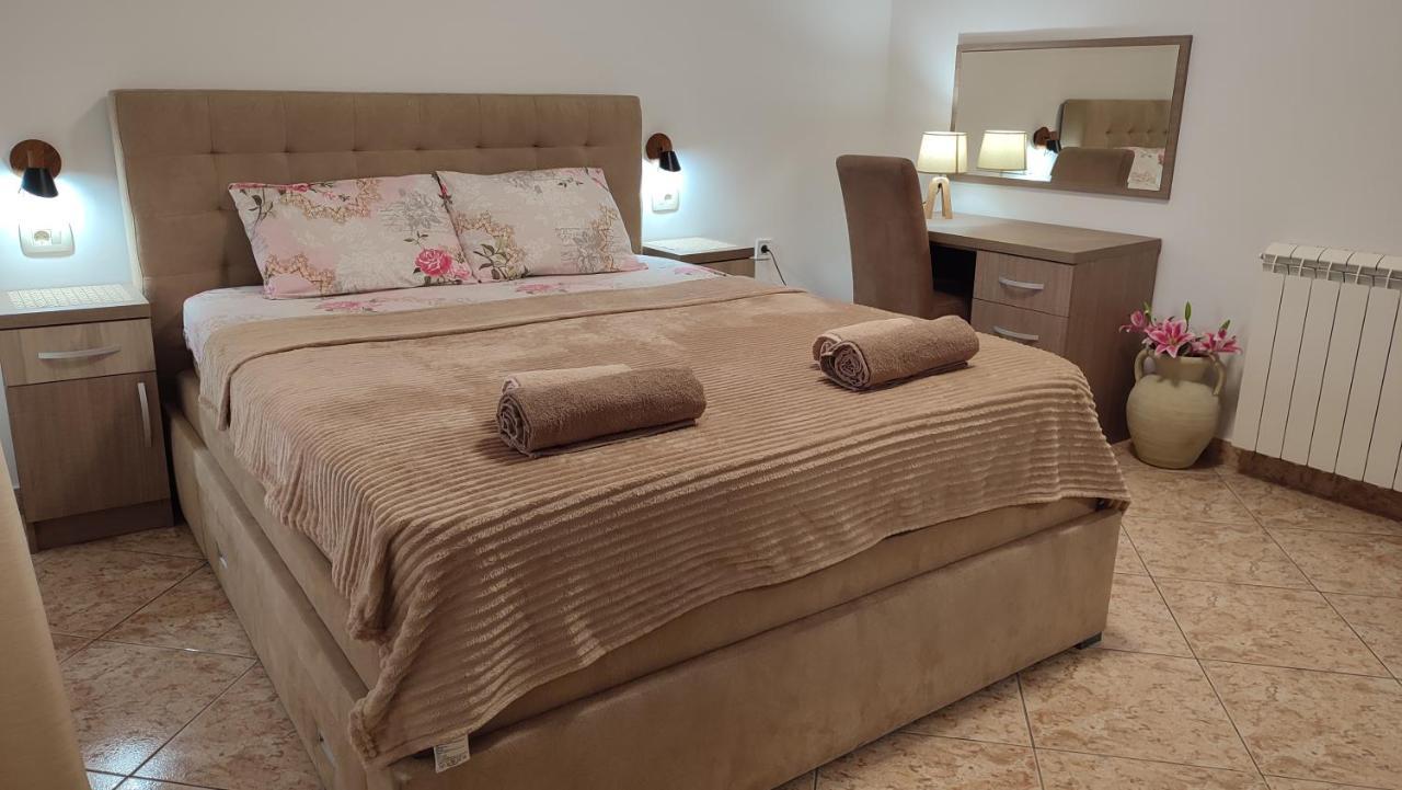 Apartments Familia Budva Dış mekan fotoğraf